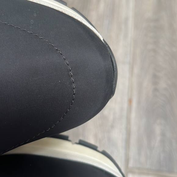 Prada sneakers - Picture 6 of 8